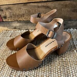 Lucky Brand Tan Platform Heels Size 7